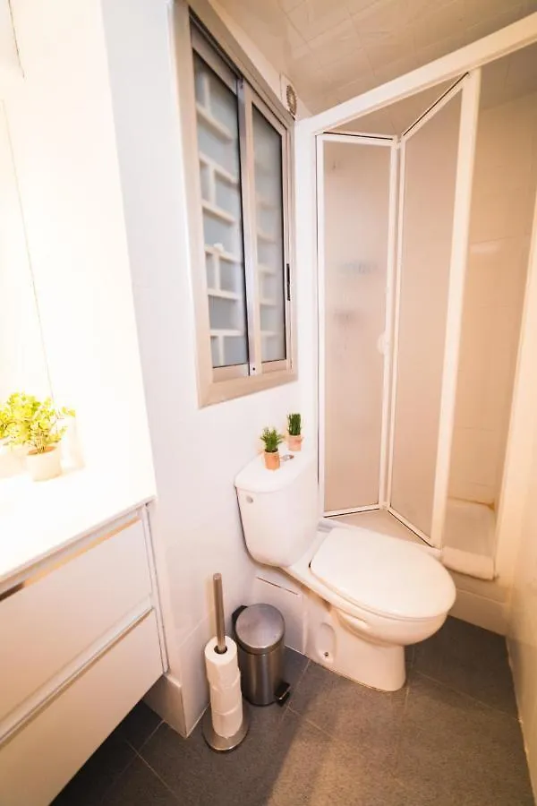 ברצלונה Rustic Poble Sec Apartment ספרד