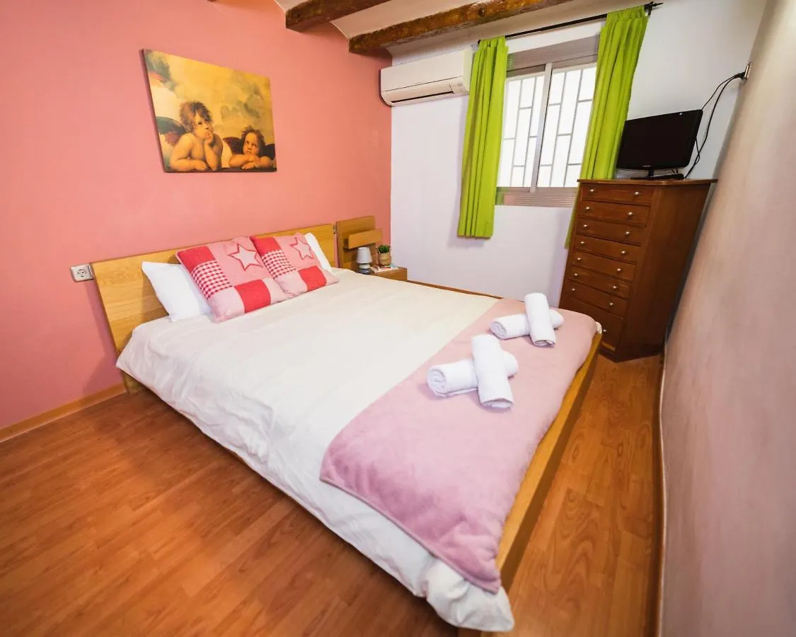 Rustic Poble Sec Apartment Barcellona