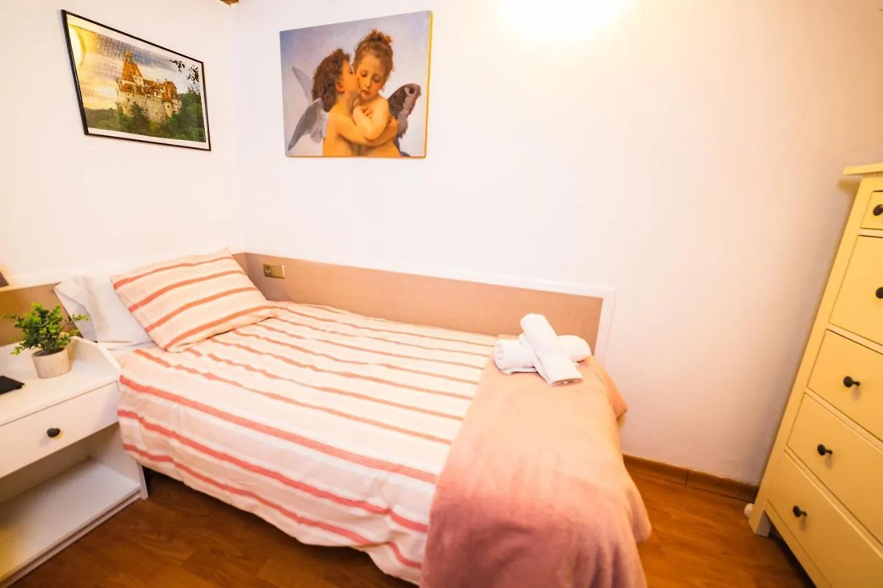 Rustic Poble Sec Apartment Barcelona 0*,